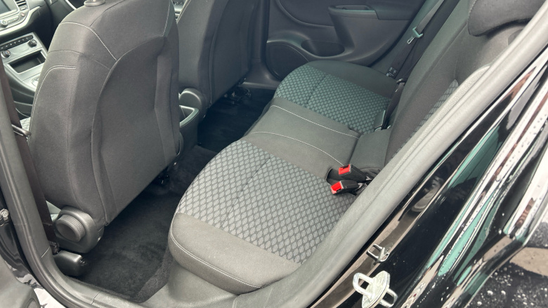 Vauxhall Astra 1.0T ecoTEC Design 5dr Petrol Hatchback